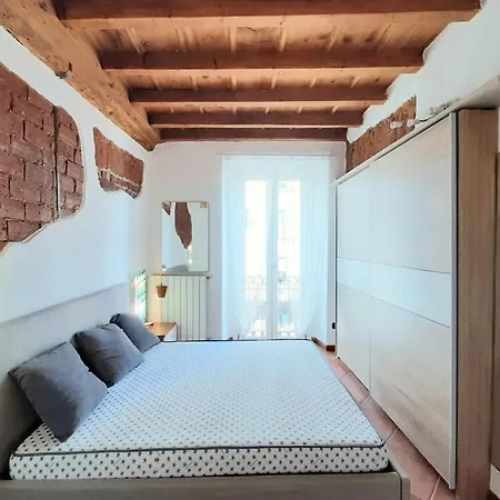 Apartamento Bilocale Milano Centro Milão